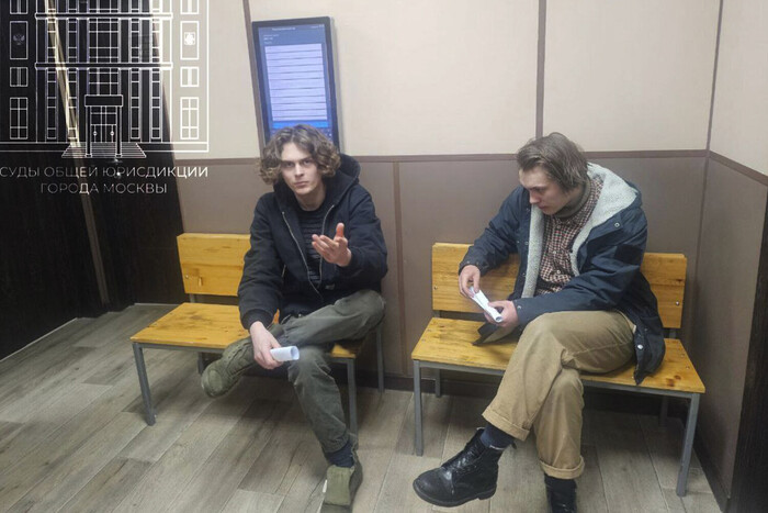 ��� � ������ ��������� �� 15 ����� ���� ������, ��������������� ���� � ���� ���