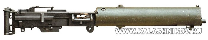 ��������� ������ Bergmann �G 15 ������� �. ��������� (����������� ������� �G 10 ���� �� ������������). ��������� �� ������� ������ �G 10, ������� ������ ������-������� ������ 20 ��, ������������ ��������� ����� � �� ������-�������� ������� Maxim �G 08