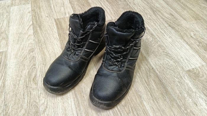 ��� �������