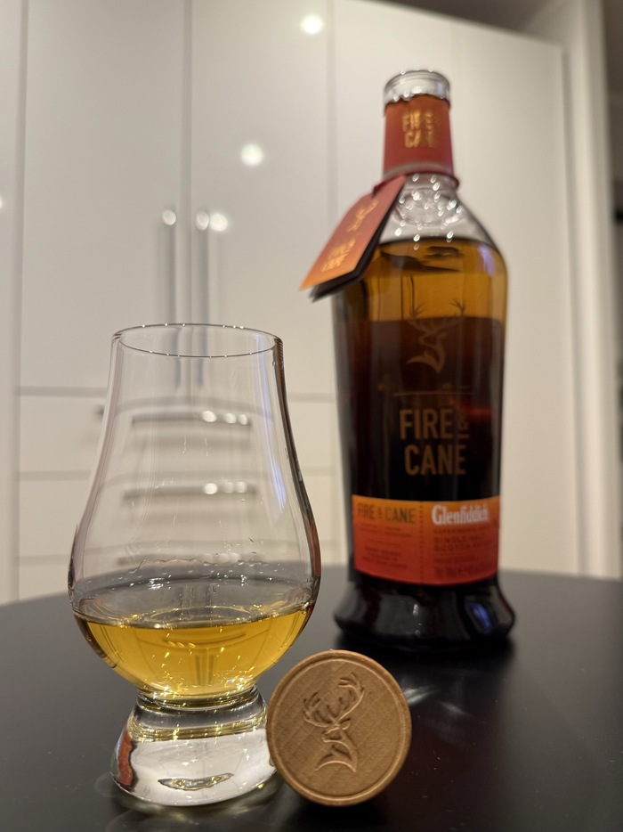 Цвет красивый и приятный.