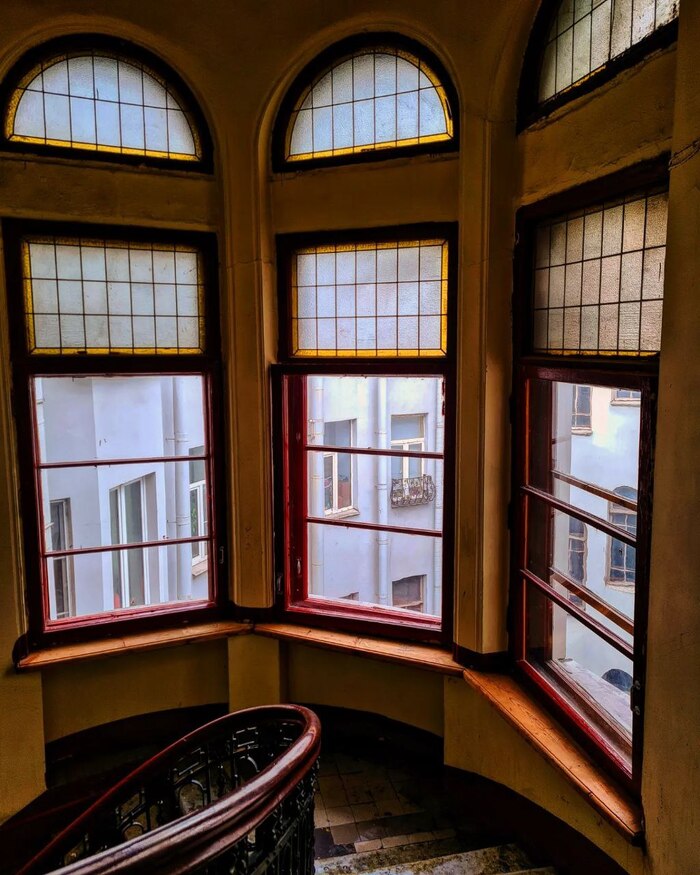 � �������� 12 ���� � ����������� ��������-������� �������� ��������������� �������. ����: �������� ������