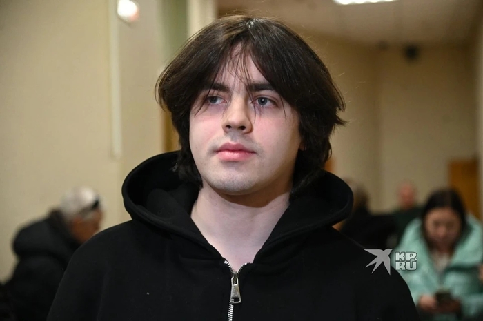 Парня обвиняют в домогательствах к школьнице