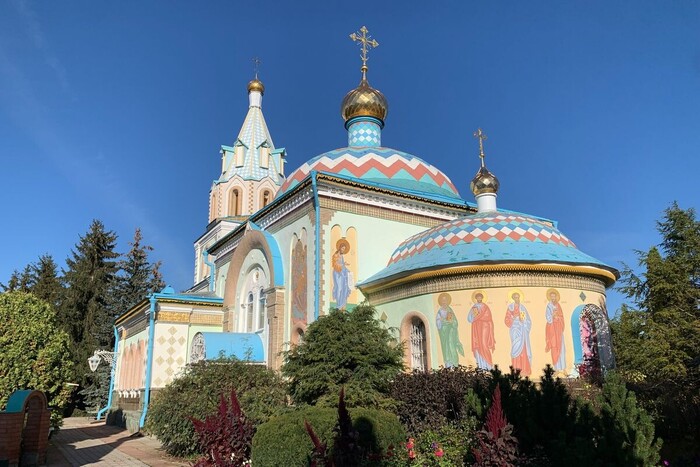 ������� ��������� �������, ��������, ���� � ����� <!--noindex--><a href="https://pikabu.ru/story/yekskursiya_po_tulskoy_oblasti_za_mega_dengi_ono_togo_stoilo_13744922?u=http%3A%2F%2FSobory.ru&t=Sobory.ru&h=29ab9a1c4d87d54e9ac30976b6454a657c1d802b" title="http://Sobory.ru" target="_blank" rel="nofollow noopener">Sobory.ru</a><!--/noindex-->