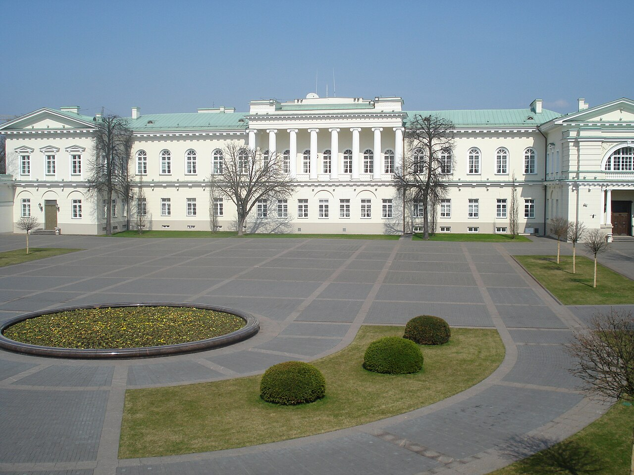 Confession of the Palace on Daukantas Square - Series Castles fortresses palaces, My, Castle, Lithuania, Vilnius, State institution, Travels, Longpost