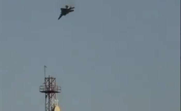 ������� F-15