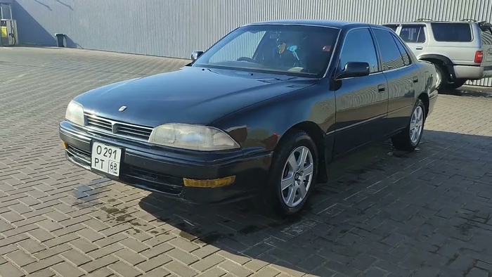 Toyota Camry SV30