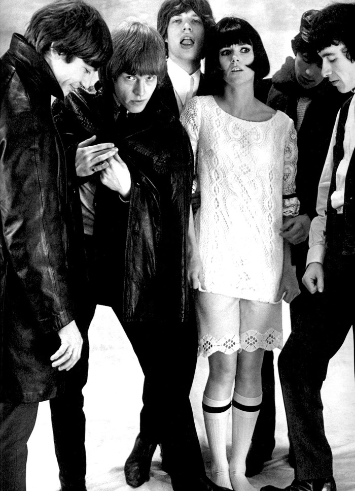 The Rolling Stones � ����������� ������ ������ �� ������. ����� ���� - ������ �������� ������ ���������. ������ �������� � ������ ������� "Queen" �� ������ 1964-�� ��� ���������� "How To Kill 5 Stones With One Bird". ������ � ������� �� ���� �����.