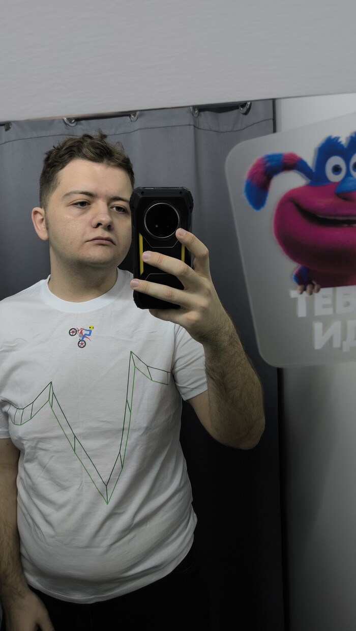 Вот это я понимаю футболка. Привет из 2000-х