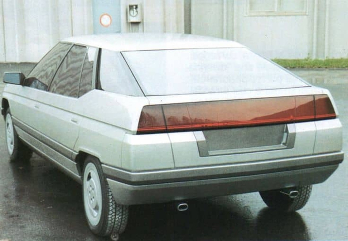 ������� �������� XM. ����� ����� � ������ ����� ������ �� ������� �������.