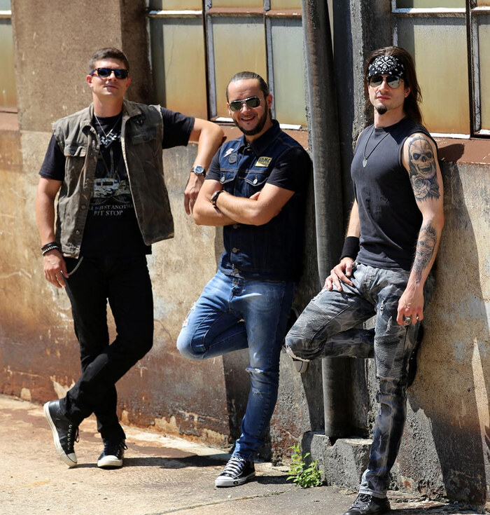 CHAINER ���� "�������� ������" ��������� � ������� *Balls' Kicker* �� ������� "Balls' Kicker" 2017 ���� HEAVY METAL