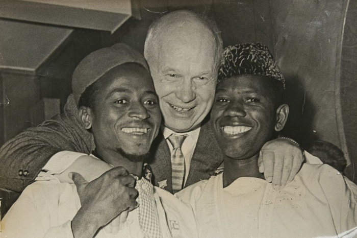 ������ � ����������� ��������.