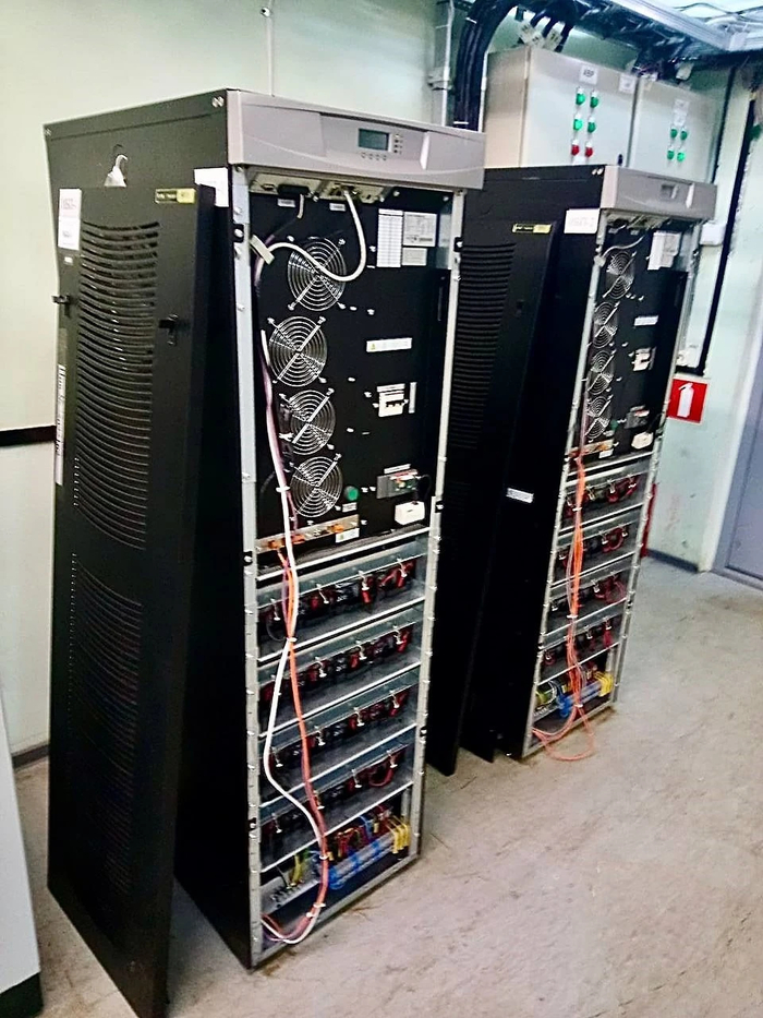 ������ ����� ������������ ������� ��� Eaton 9355 �� �������. ����� ����� � ������������ ������������ �������� ���������� ����������� ������������ � ������� ������������ �������