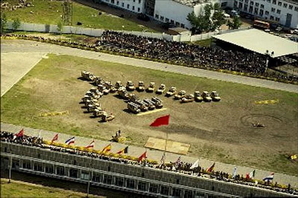 Camel Trophy Siberia USSR. Bratsk. 1990. (The route ran from Bratsk to Irkutsk.) - Retro, The photo, Trophy-Raid, Vintage, Land rover, 90th, 20th century, the USSR, Bratsk, Irkutsk region, Автоспорт, Longpost, Stadium, Baikal, Route, Motorists, Auto