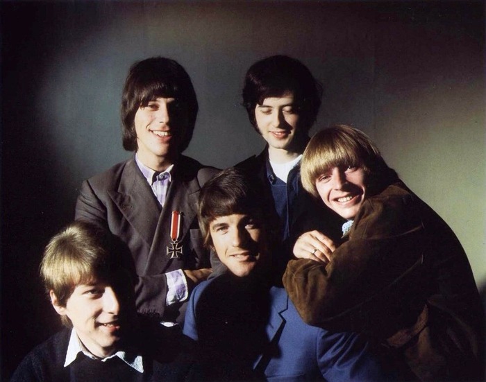 �������� � �������� �������� �� ����� 63. �����������, ����� �� ������������, ��� � Yardbirds ��������� � ����� ����������.