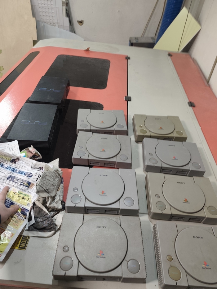 PS1 и PS2 консоли