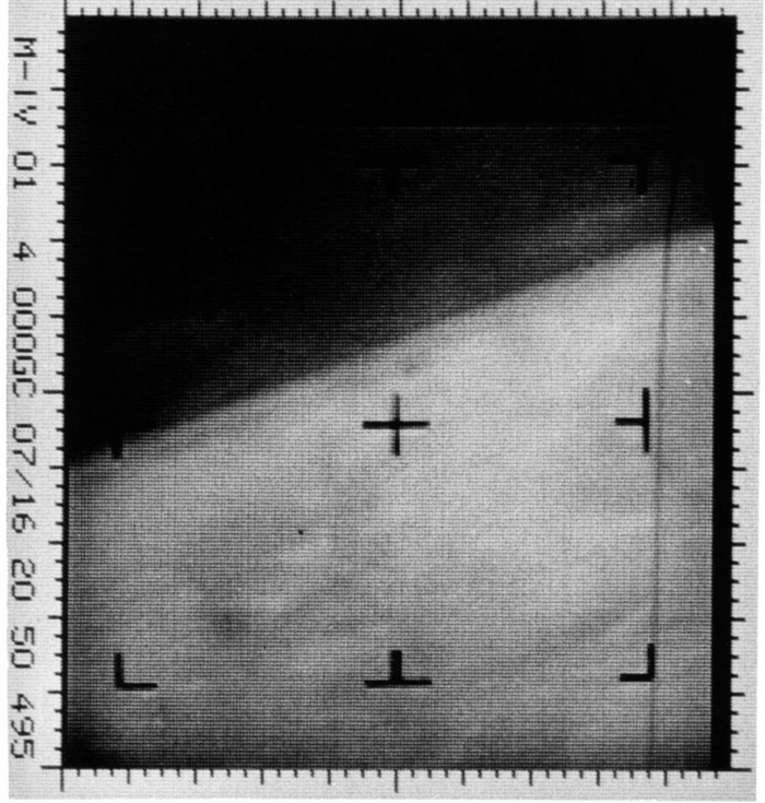 ������ ������� ������ ����� � ���������� ����������, �� ������� ����� ������ ������ (������ ������) � ����������� ���������. (NASA/JPL)