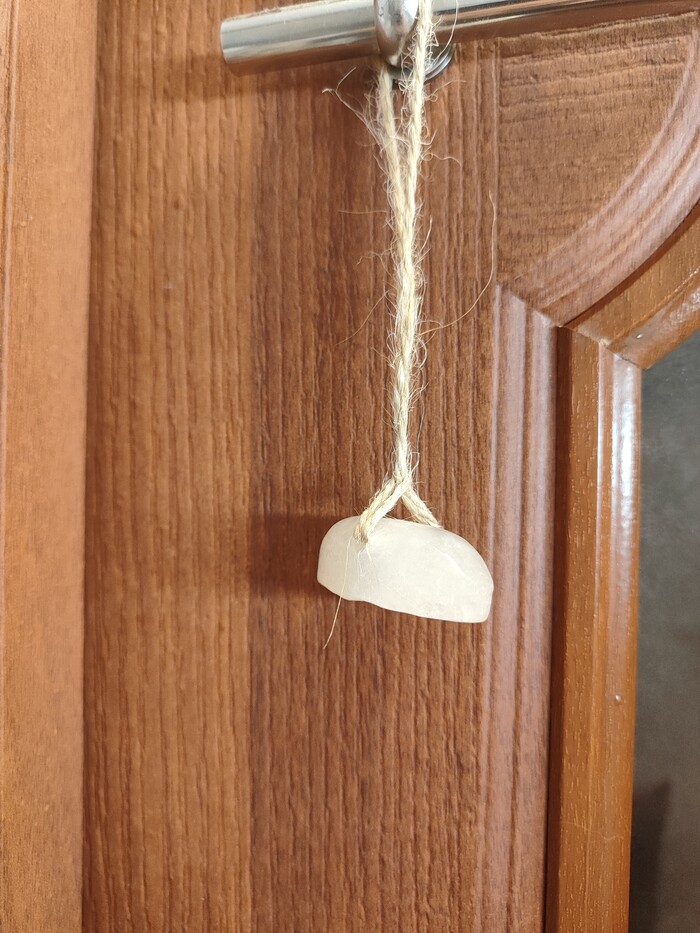 �-��������