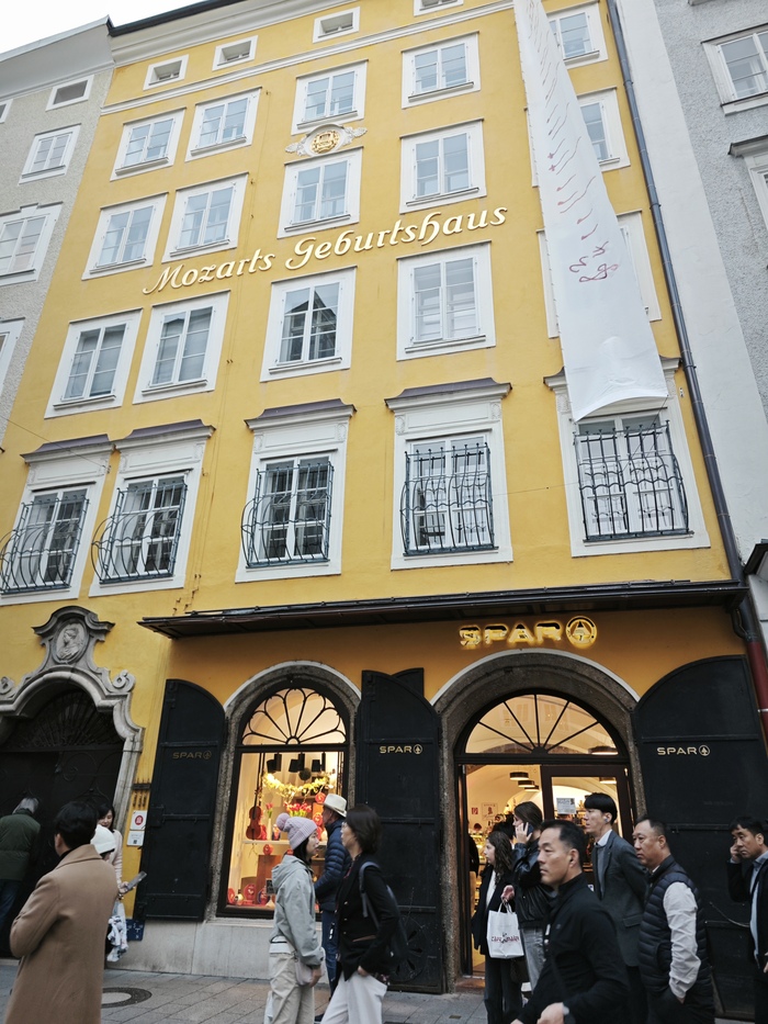 ��� �������