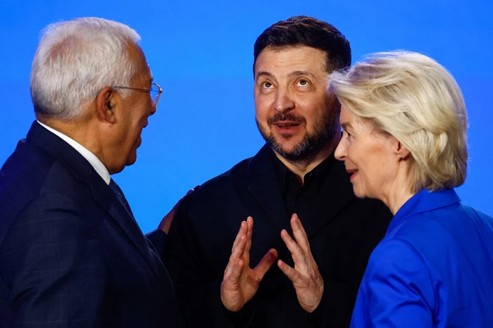 �������� ���������, ������������ ����������� �������� ������ ��� ��� ����� � ������������ ������������ ������ ������� �����. / Valentyn Ogirenko / Reuters