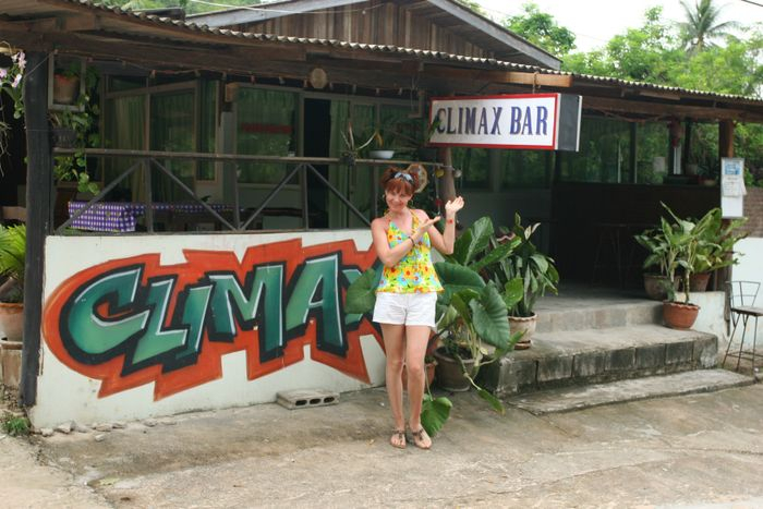 Ответ на пост «Одинокие люди, как вы планируете старость?»