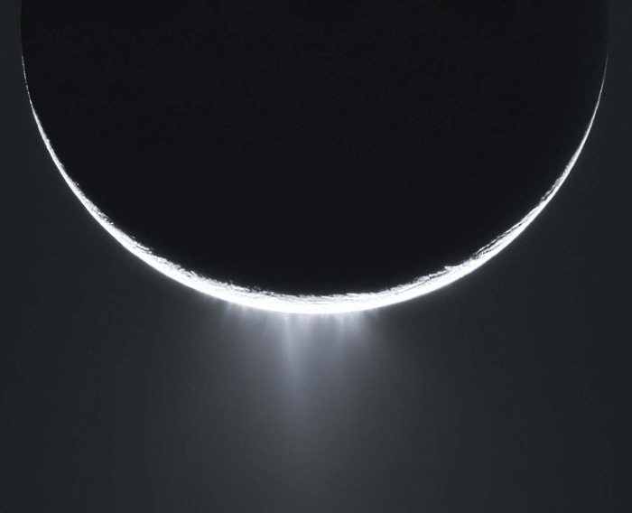 � NASA/JPL/Space Science Institute