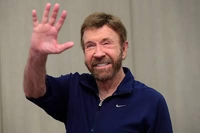 Пока, Чак!
