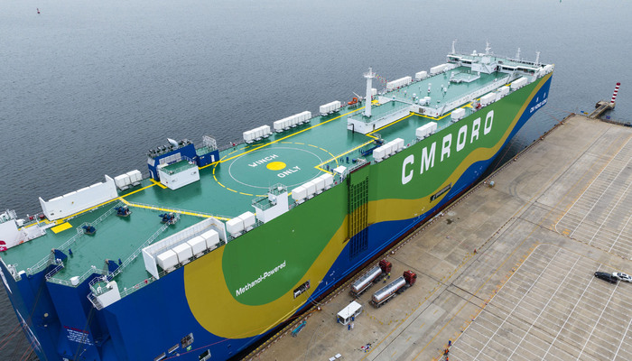 Китай бункеровка судна зеленым метанолом