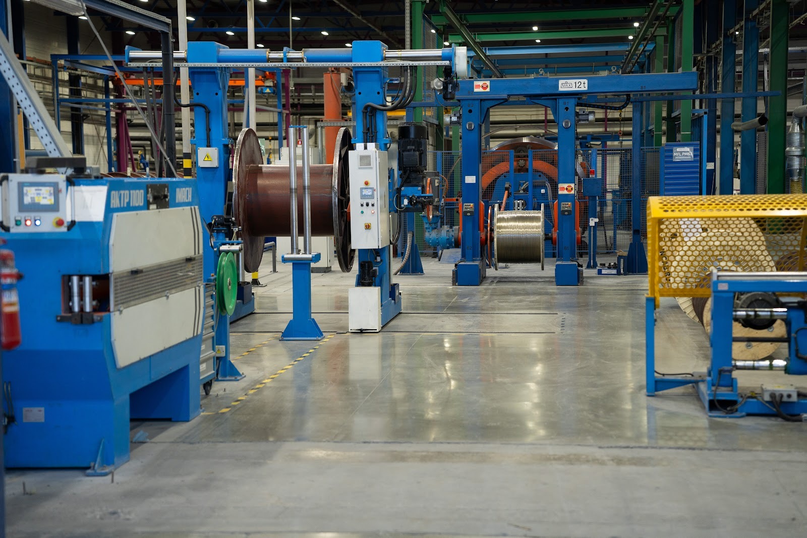 How fiber-optic cable is made and why it is needed on the Northern Sea Route - My, Industry, Production, Factory, Cable, Optical cable, Internet, Russian production, Machine, Permian, Perm Territory, Import substitution, What is it made of?, How is it done, Longpost