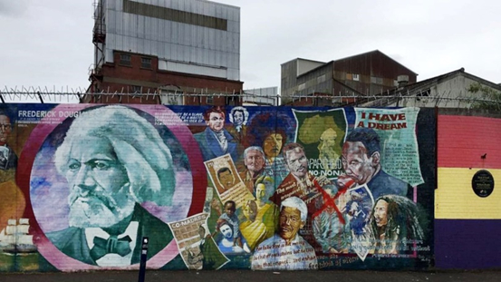 <a href="https://pikabu.ru/story/nevidimyie_linii_6_13957567?u=https%3A%2F%2Fwww.nzherald.co.nz%2Ftravel%2Fnorthern-ireland-belfasts-peace-walls-murals-to-troubles%2FQ2LJNT2IZ3CBRMP4TFBFPKCGXQ%2F&t=%D0%A4%D1%80%D0%B5%D0%B4%D0%B5%D1%80%D0%B8%D0%BA%20%D0%94%D0%B0%D0%B3%D0%BB%D0%B0%D1%81%20%D0%B8%20%D0%9D%D0%B5%D0%BB%D1%8C%D1%81%D0%BE%D0%BD%20%D0%9C%D0%B0%D0%BD%D0%B4%D0%B5%D0%BB%D0%B0%20%D0%BD%D0%B0%20%D1%81%D1%82%D0%B5%D0%BD%D0%B5%20%D0%BC%D0%B8%D1%80%D0%B0&h=70f0200423401ff18b06421e31b6fbdb6d4f279c" title="https://www.nzherald.co.nz/travel/northern-ireland-belfasts-peace-walls-murals-to-troubles/Q2LJNT2IZ..." target="_blank" rel="nofollow noopener">�������� ������ � ������� ������� �� ����� ����</a>