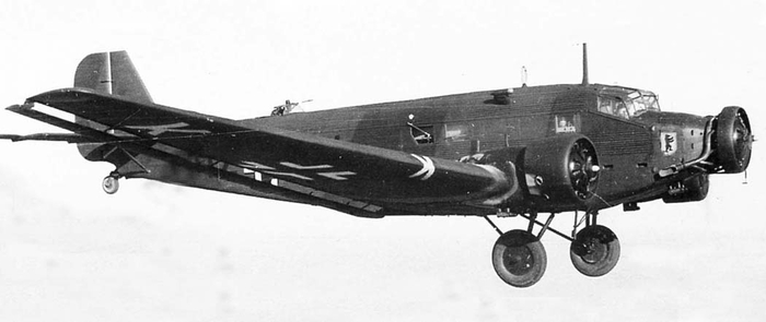 �������� ������ Ju 52/3m � �����. (<a href="https://pikabu.ru/story/kak_vyi_lodku_nazovete_13965114?u=https%3A%2F%2Ffai.org.ru%2Fforum%2Ftopic%2F51414-kryilya-krestovogo-pohoda%2F%3Fpage%3D0%26utm_medium%3Dorganic%26utm_source%3Dyandexsmartcamera&t=%D0%98%D1%81%D1%82%D0%BE%D1%87%D0%BD%D0%B8%D0%BA&h=dcbbcd118c9c122aece34198b540a9694f553e39" title="https://fai.org.ru/forum/topic/51414-kryilya-krestovogo-pohoda/?page=0&utm_medium=organic&utm_source..." target="_blank" rel="nofollow noopener">��������</a>)