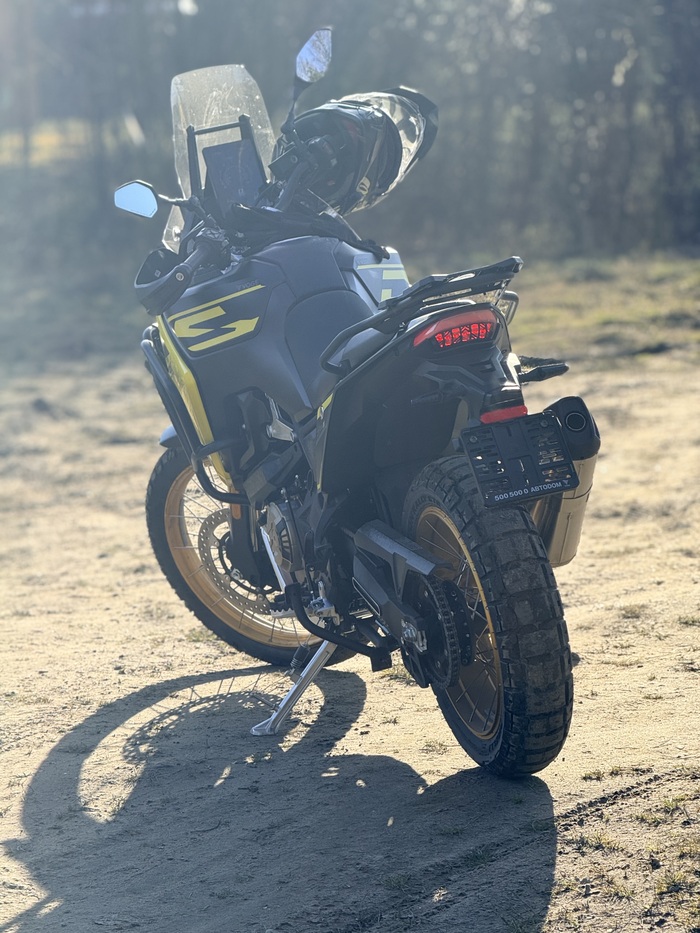 ��� Voge 800 Rally