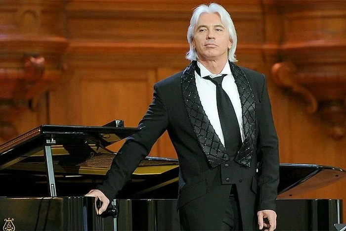 Помянем Дмитрия Александровича?