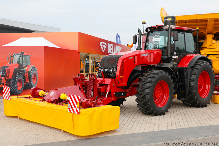 BELARUS 3522