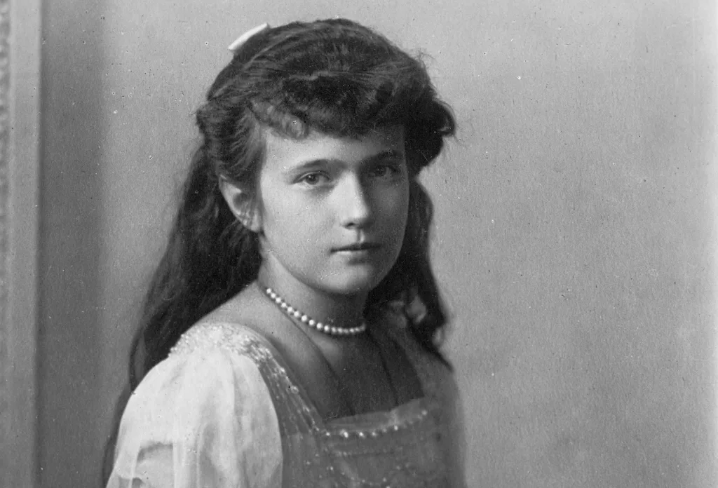 The Mysteries of the Execution of Russia's Last Royal Family - Series History mystery and detective, 19th century, Christianity, Mystic, Российская империя, Тайны, Longpost