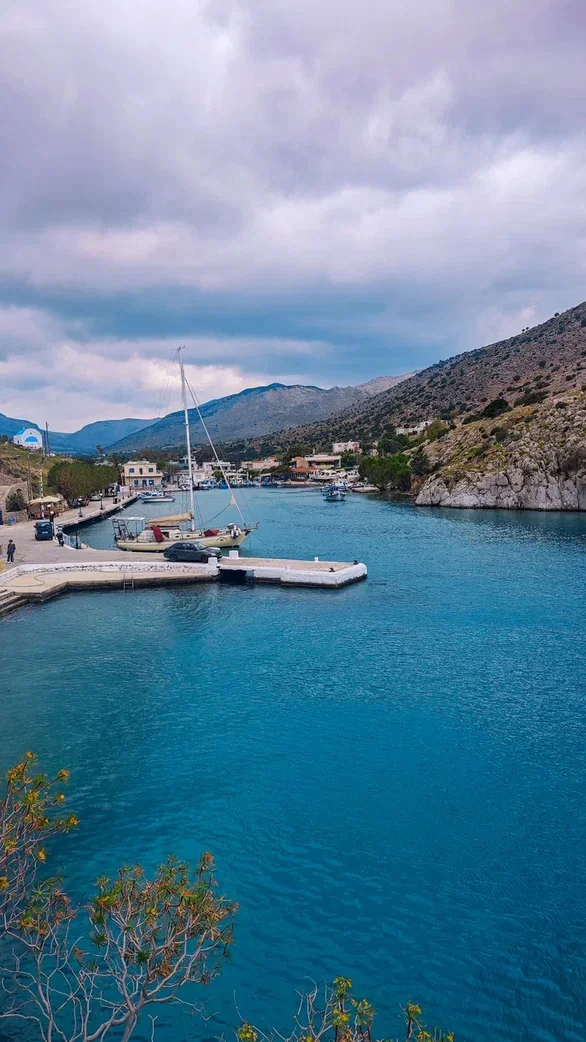 How Pikabu users sailed around Greece. Day 8, May 8. Samos Island, Ikaria. - Series Yacht Trips  Reports, My, Sea, Relaxation, Hike, Travels, Yachting, Yacht, Vacation, Sail, Sailboat, Video, Longpost, Peekaboo+