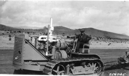 Caterpillar Sixty ��������� 60 ��������� ��� ������������ ��� �������� ����� � ������������ ���� ������ , ���� ���-�������, ���, � 1931 ����.