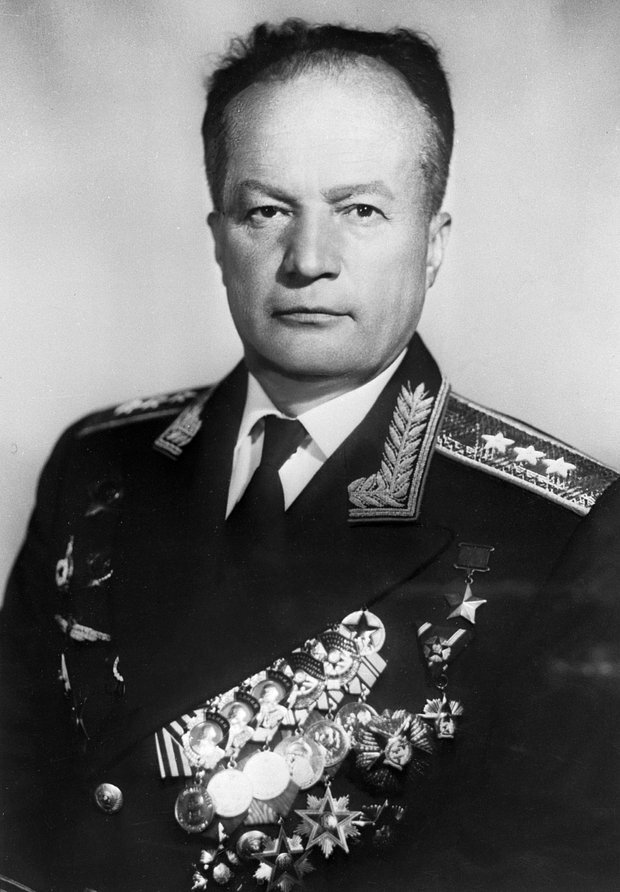 Герой Советского Союза, помощник Главнокомандующего Военно-воздушных сил СССР по космосу, генерал-полковник авиации Николай Петрович КаманинФото: Черединцев Валентин / ТАСС