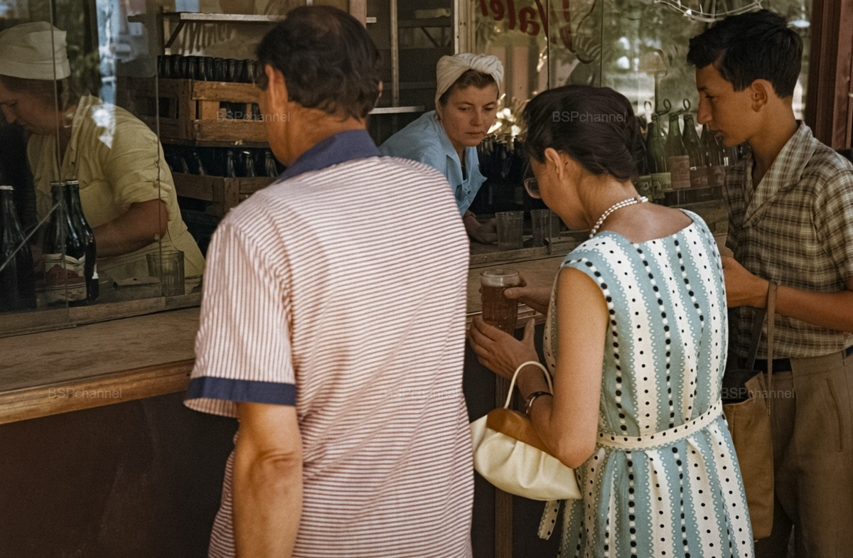 Life in Soviet Pyatigorsk in the 1960s. 20 colorized photographs - Series the USSR, My, Historical photo, Old photo, The photo, 20th century, 60th, Pyatigorsk, Caucasian Mineral Waters, Stavropol region, the USSR, Childhood in the USSR, Colorization, Longpost