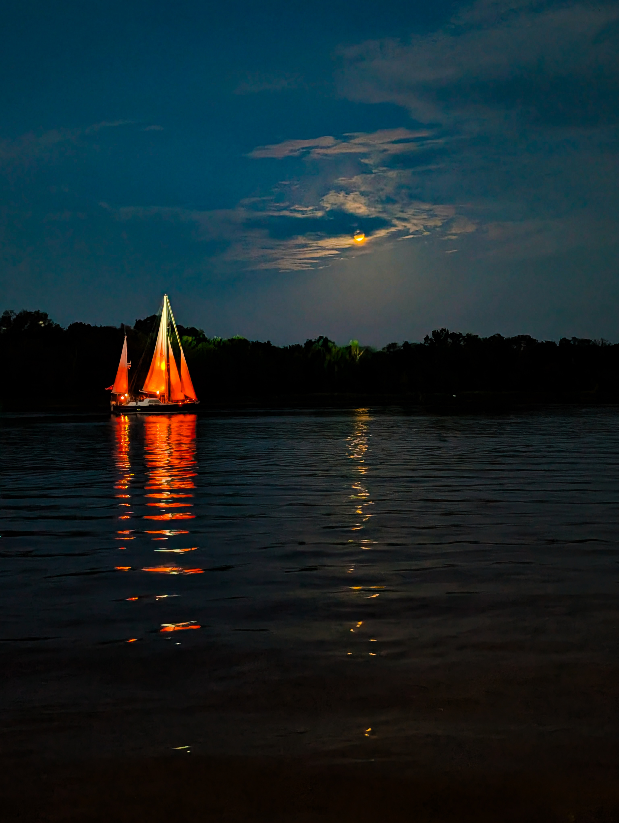 Reply to the post Show me the last photo you took just because you thought it was beautiful. - My, The photo, Mobile photography, A wave of posts, moon, Yacht, Reply to post, Longpost, High school graduation, Night
