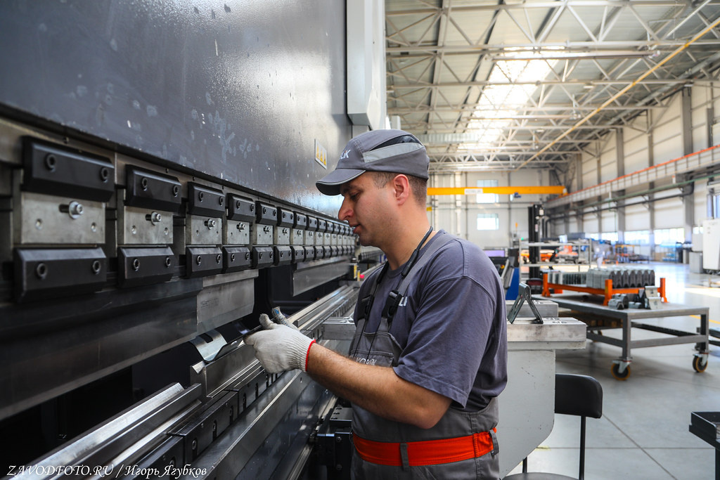 What is the new KOBLiK GROUP plant in Voronezh like, where they make semi-trailers for agriculture (part 2)? - Series My Industrial Reports  MECHANICAL ENGINEERING, My, Factory, Import substitution, Russian production, Industry, Production, Video, Rutube, Longpost