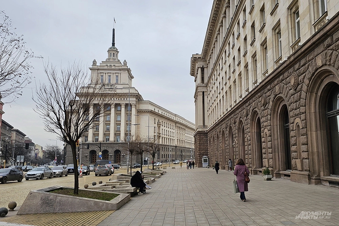 ����: <a href="https://d.pikabu.ru/story/myi_prosto_vyimiraem_kak_zhivyot_bolgariya_cherez_35_let_posle_raspada_sssr_14141067?u=https%3A%2F%2Faif.ru%2F&t=%D0%90%D0%B8%D0%A4&h=f5982b8f2d6f8c417b8f18af99b707f0561b0035" title="https://aif.ru/" target="_blank" rel="nofollow noopener">���</a>/ ������� �����