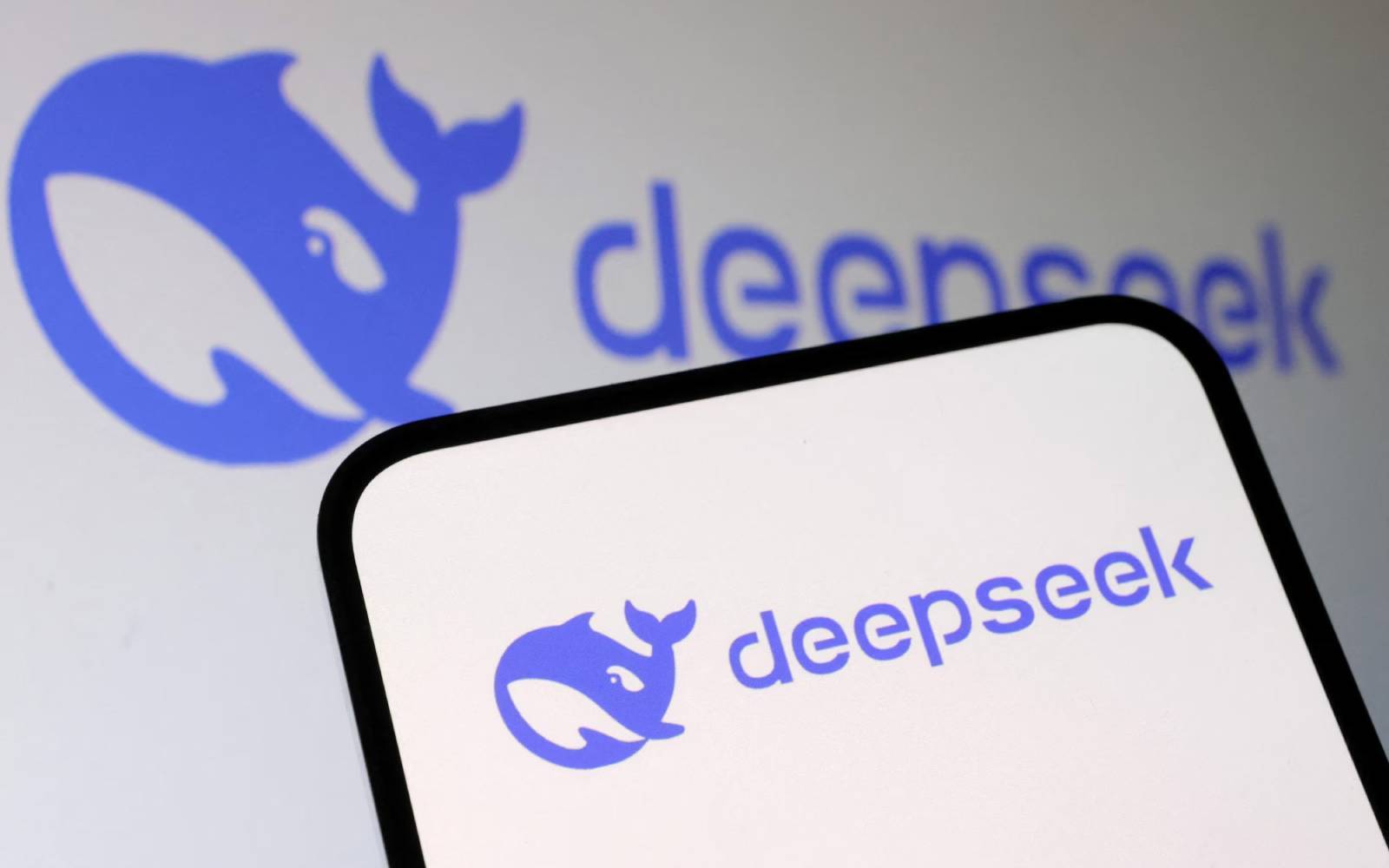 They used to fear China, now they fear the US: The West is switching to Chinese neural networks. - My, Politics, IT, Artificial Intelligence, Chatgpt, Neural Networks, Programming, Deepseek, Qwen
