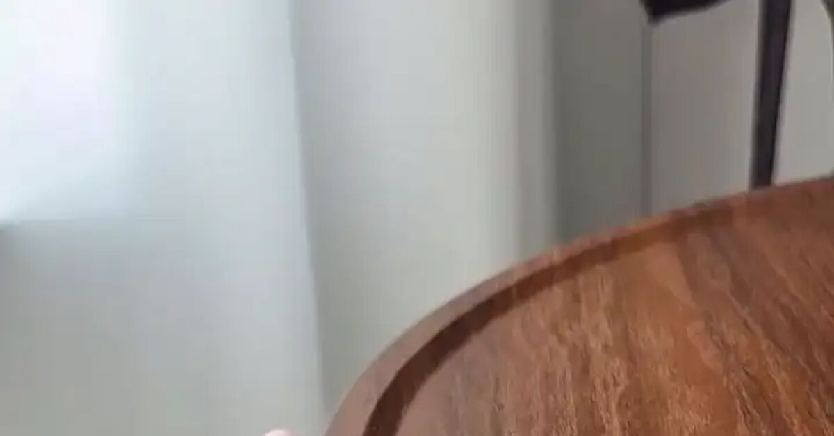 Continuation of the post Someone stop these Chinese already) - Humor, Unusual, Reply to post, Hook, Сумка, Table, Video, Vertical video, Short videos