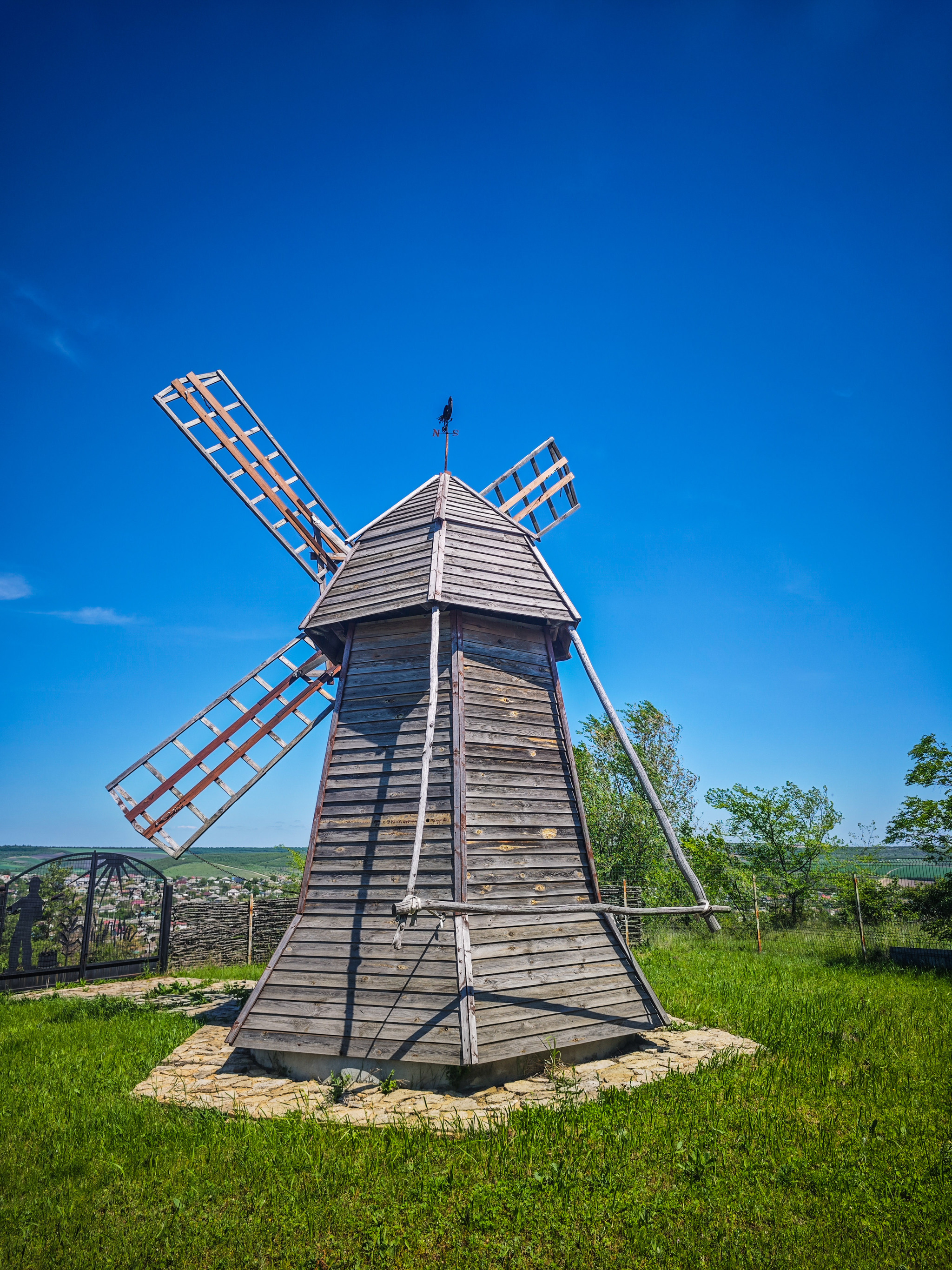 Mereni, Moldova - Village, Moldova, Windmill, Mill, Cross, 1992, Longpost