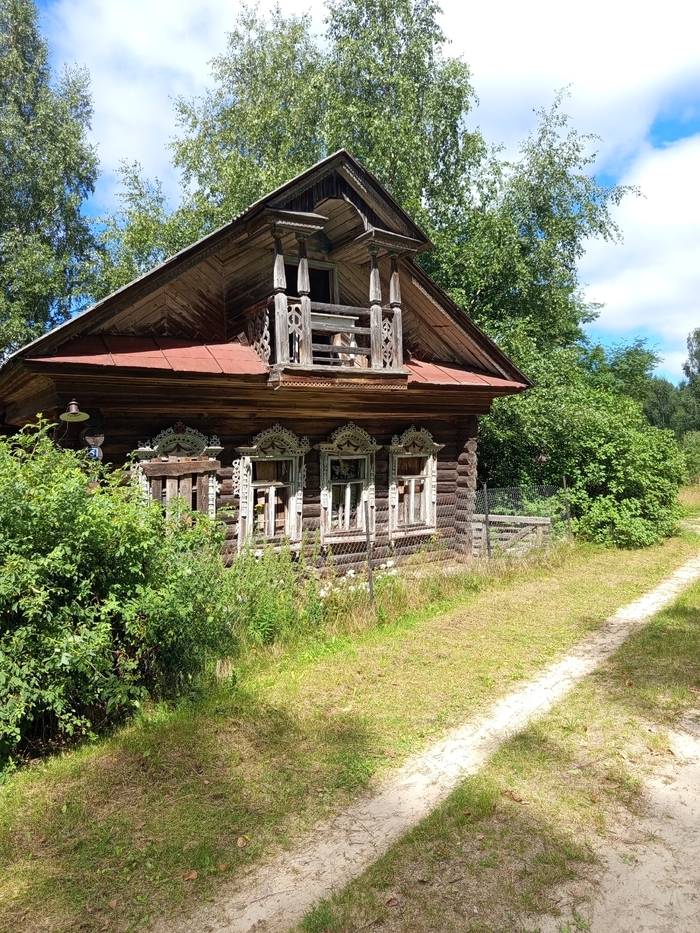 Красивый, печальный Горчухинский домик