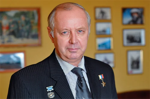 Hero of the Russian Federation Alexander Petrov - История России, History (science), Military aviation, Pilots, Test pilot, No rating, Air force, Soviet army, Air Show, Flight tests, Lipetsk, MOMENT, Sou, Officers, Colonel, Military equipment, Hero of Russia, Personality, Longpost