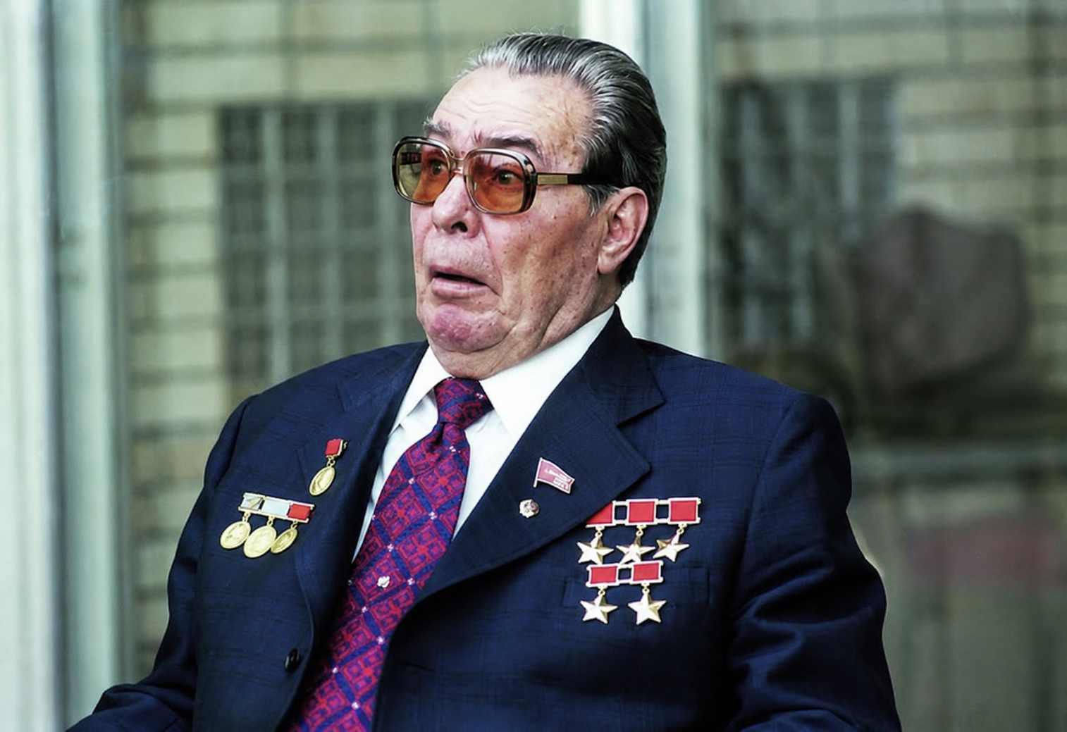 Reply to the post I sincerely want to believe that this is just a comment byte - My, Humor, Education, Mentality, Modern generation, Buzzers, Lenin, Leonid Brezhnev, Education, Pedagogy, School, Reply to post