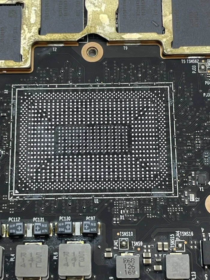 Lenovo Yoga Slim 7 Carbon Repair: A Brick That Was Overheating in the Wrong Places. A Detective Story with a Thermal Imager - Soldering, Repair of equipment, Breaking, Lenovo, Dump, Rebolling, AMD, AMD ryzen, CPU, Laptop Repair, Spare parts, Video, Vertical video, Short videos, Longpost