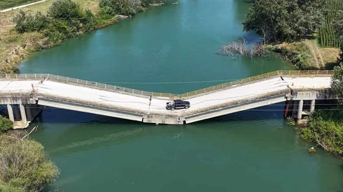 Not the most famous, but a very important Greek ruin - Series Geography and ecology, River, Bridge, Greece, Damage, Source of increased danger, Storm, Life safety, Motorists, Longpost