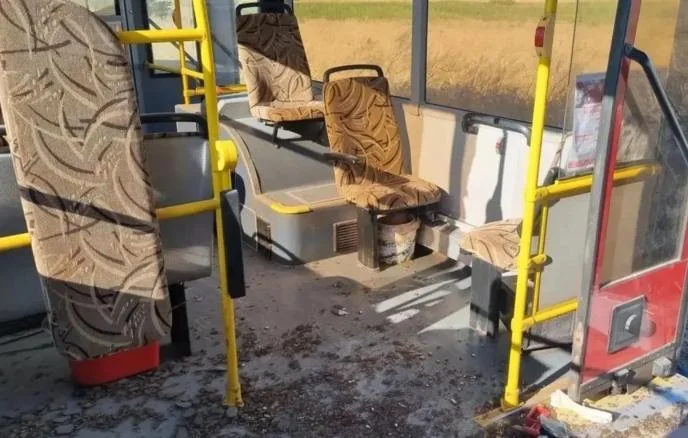 A man died in a Ukrainian Armed Forces strike on a bus in the Zaporizhzhia region. - Politics, Negative, Zaporizhzhia region, Drone, Bus, APU, Special operation, Ukraine, Russia and Ukraine, Terrorism